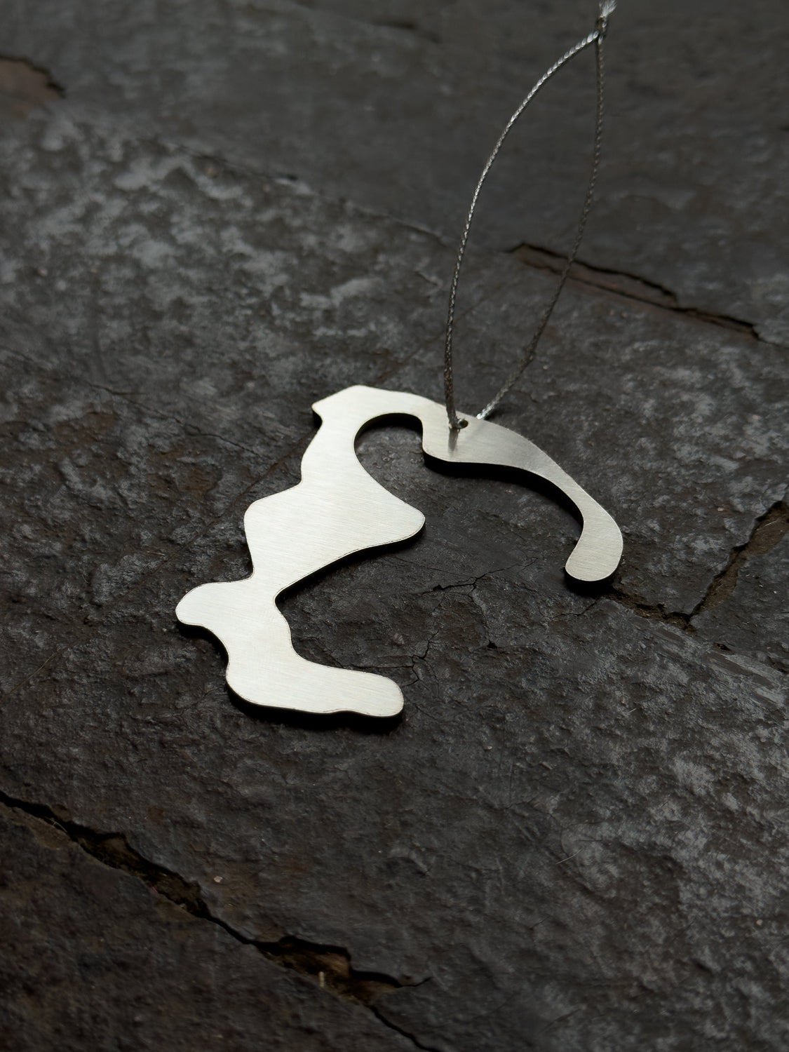 'E' Initial Decoration