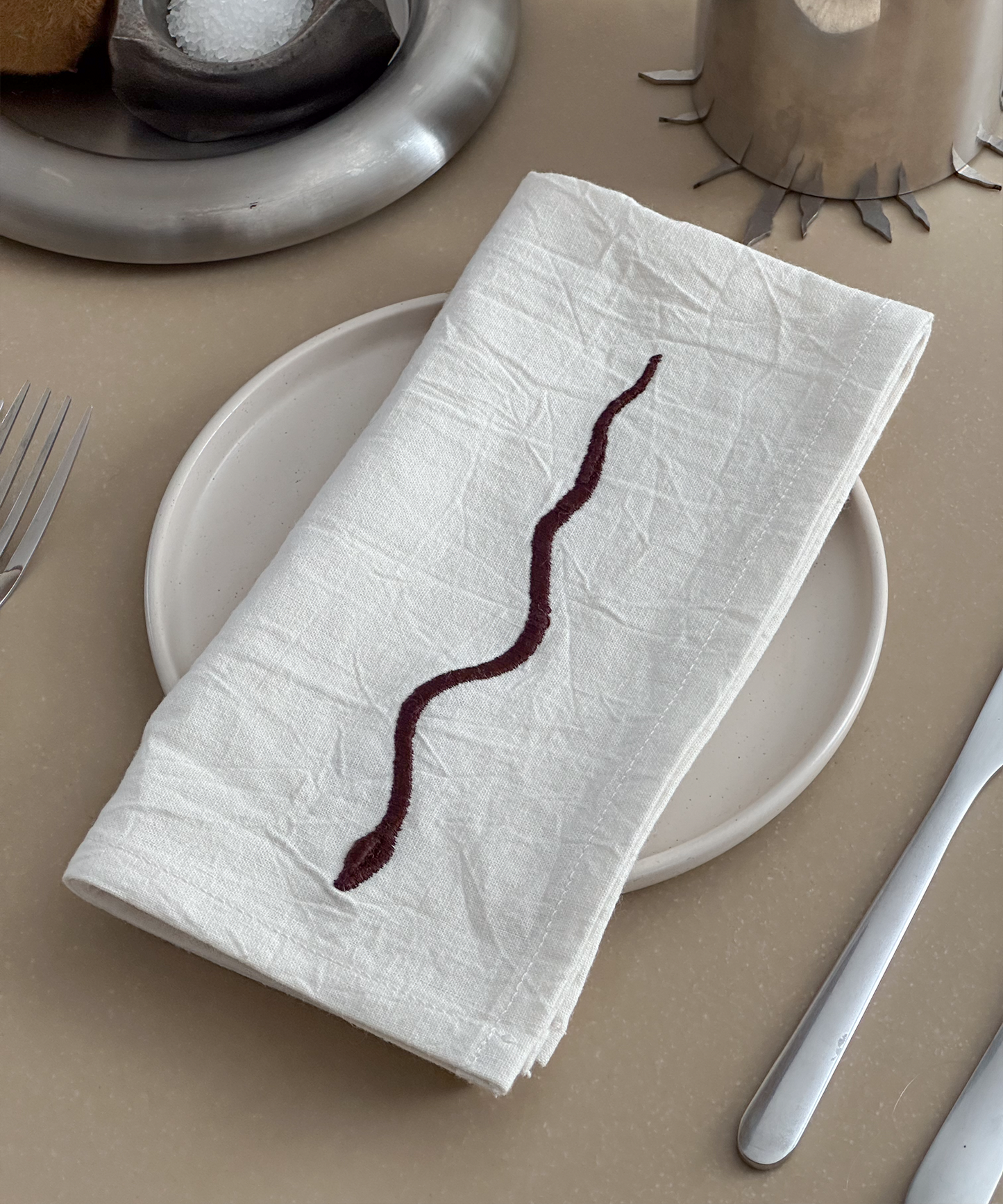 SNAKE NAPKIN